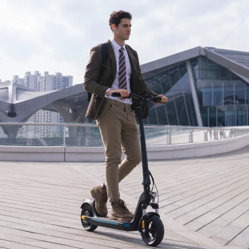 Joyor C10 Electric Scooter – 500W Motor, 50km Range, Dual Disc Brakes, Foldable Design