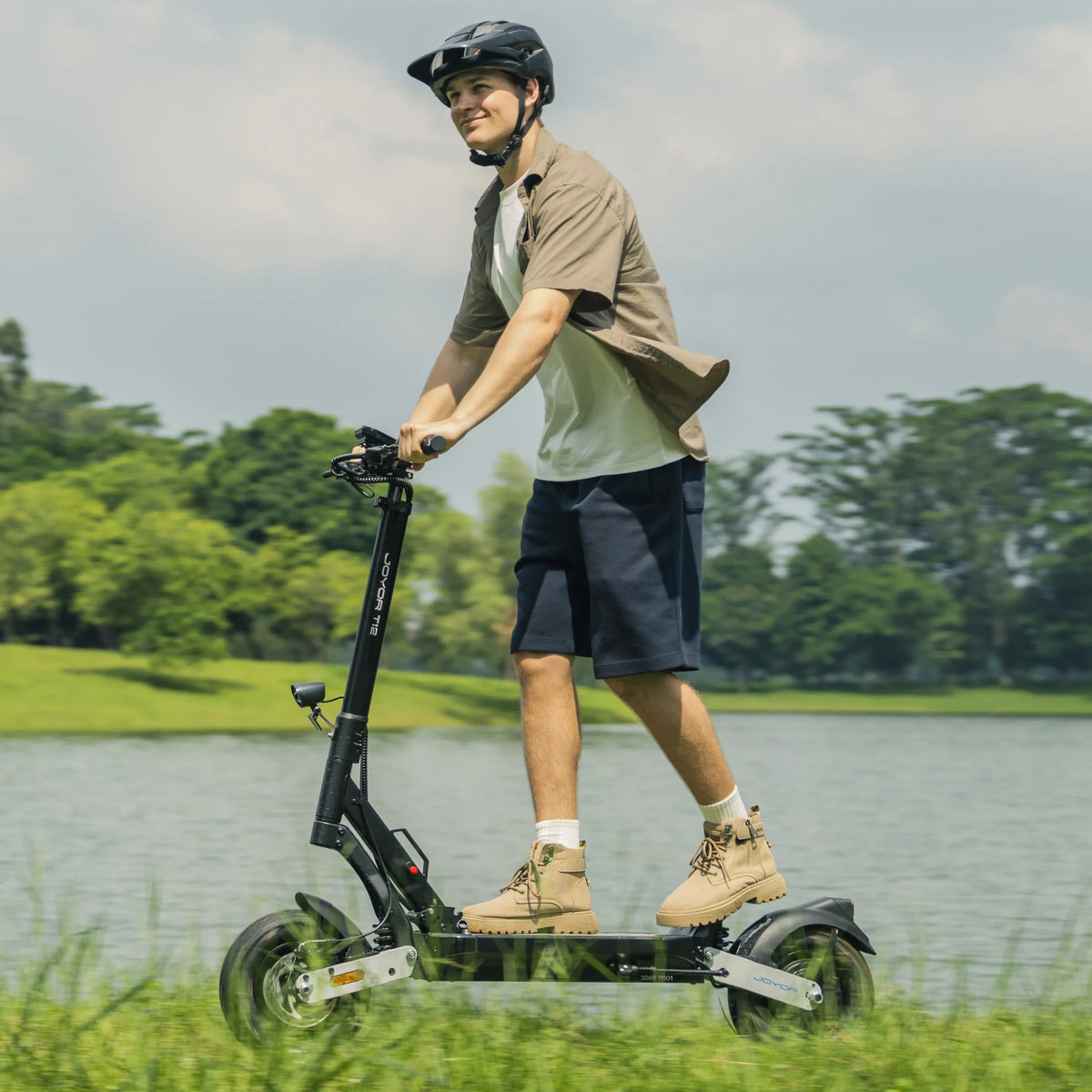 Joyor T12 Electric Scooter – 800W Motor, Up to 55km Range, Full Suspension, Mechanical Disc Brakes