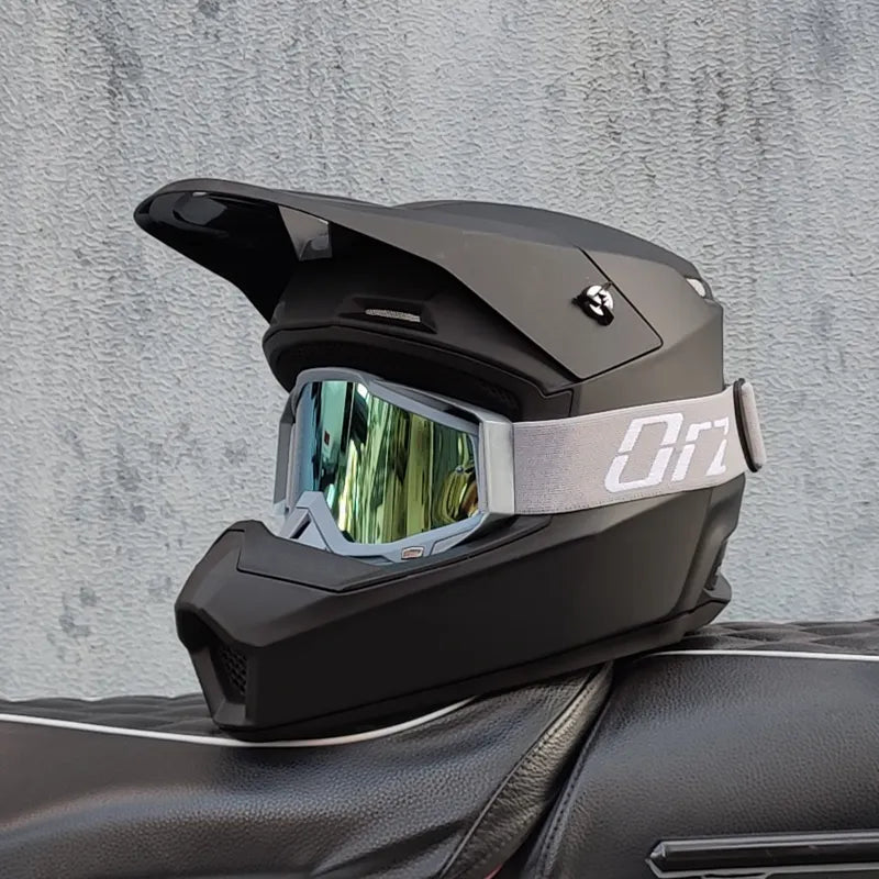 Full Face Helmet for Electric Scooter & Downhill MTB - Lightweight Off-Road Racing Gear for High Speed Riding, DH & Rally
